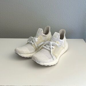 Adidas Ultraboost - White size 7.5